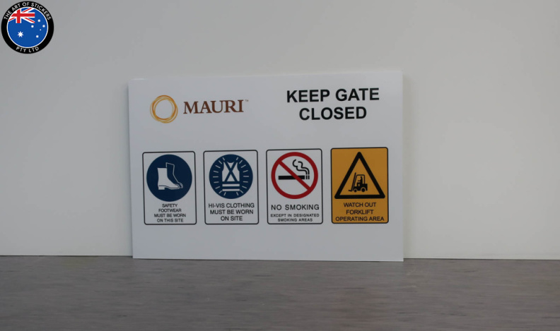 20180430_Custom_Mauri_Keep_Gate_Closed_Printed_Aluminium_Composite_Signage.jpg